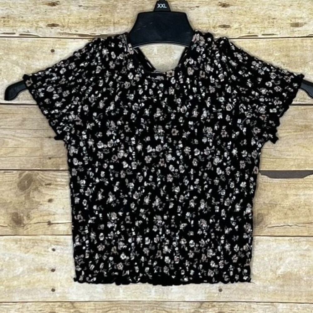 Hollister dainty floral stretch  90s y2k chic cute crop top